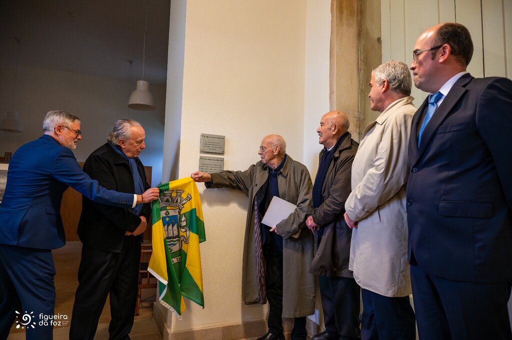Município distinguiu gabinete de arquitetura e construtora responsáveis pelo projeto e obras de r...