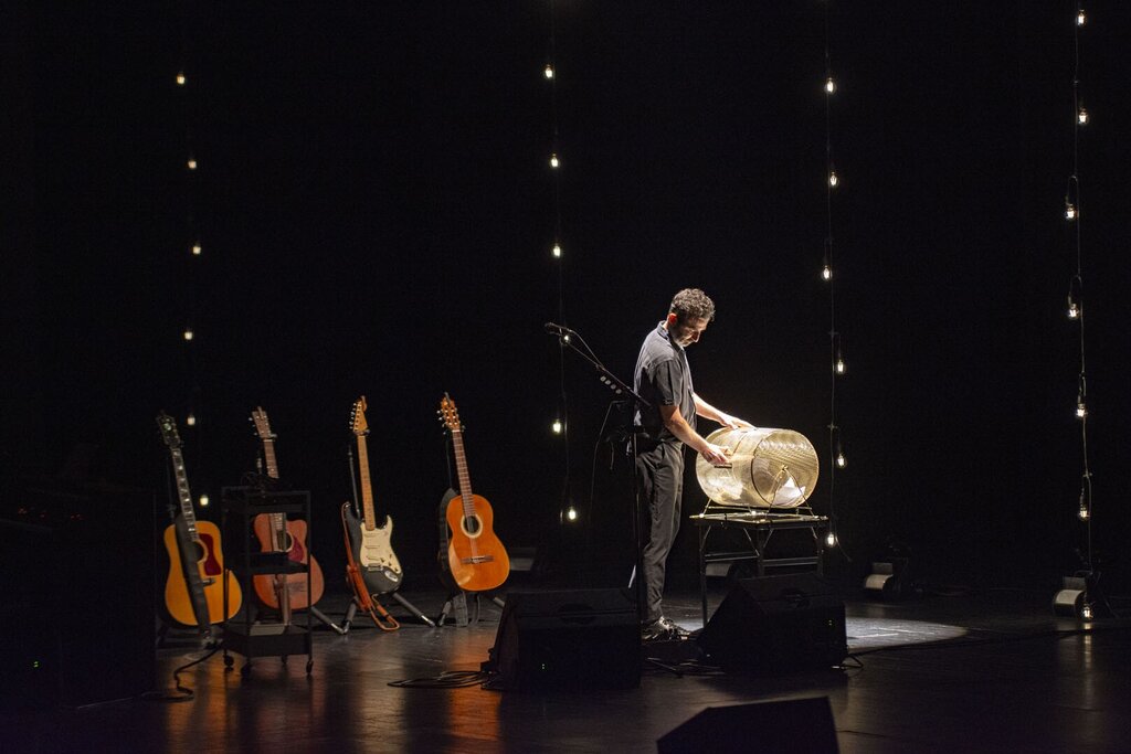Tiago Bettencourt abriu programação de fevereiro do CAE no "Fio da Navalha" 