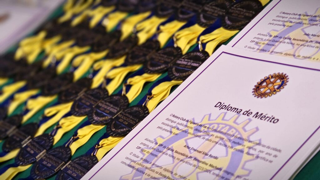 Rotary Club da Figueira da Foz - um quarto de século a premiar o mérito escolar 
