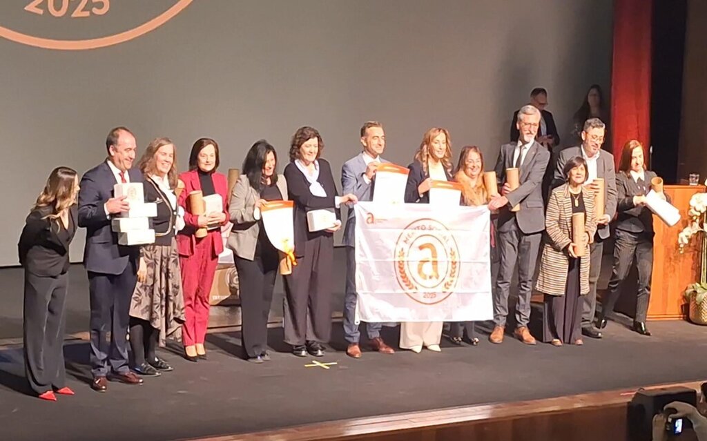 Município da Figueira da Foz recebe “Bandeira de Mérito Social”