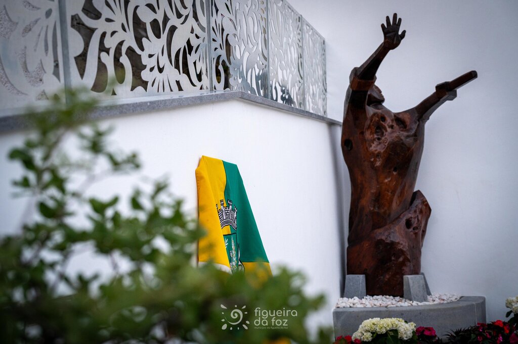 «CRUCIS» uma homenagem ao Divino Senhor da Paciência e à religiosidade de Maiorca