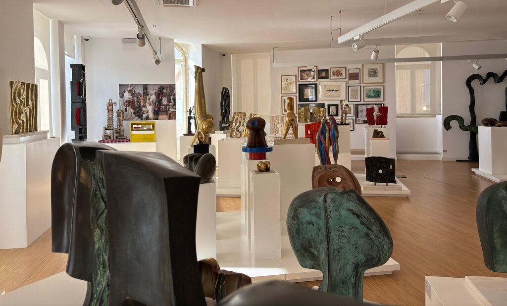 Núcleo de Arte Contemporânea Laranjeira Santos reabre ao público