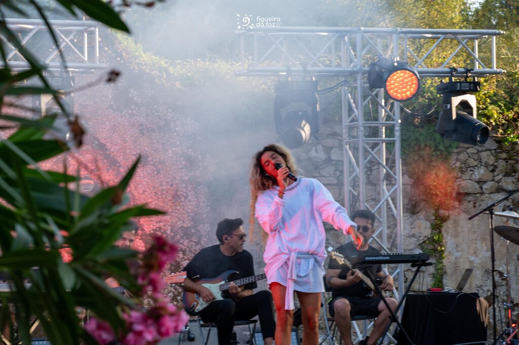 Milhanas abriu ciclo «Melodias ao Entardecer» no Paço de Maiorca 