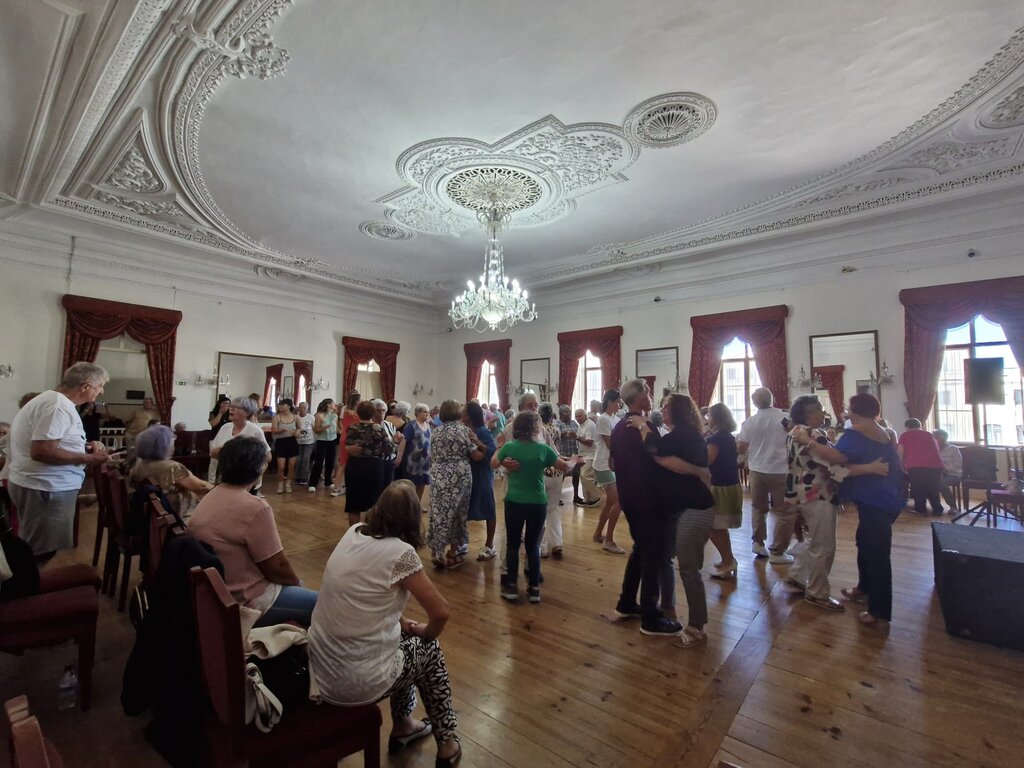 Matiné Dançante juntou dezenas de seniores com  Qualidade deVida 
