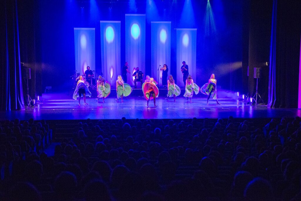 Celtic Legends proporcionam noite absolutamente fenomenal 