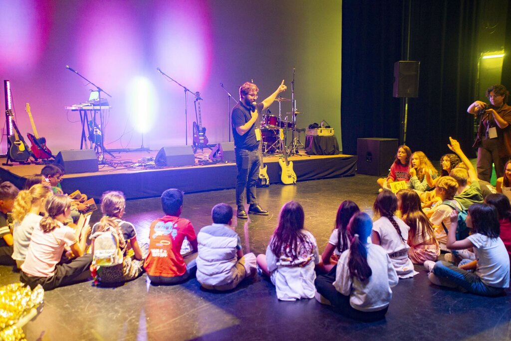 Projeto «A Música dá Trabalho» despertou jovens para as possibilidades da indústria musical